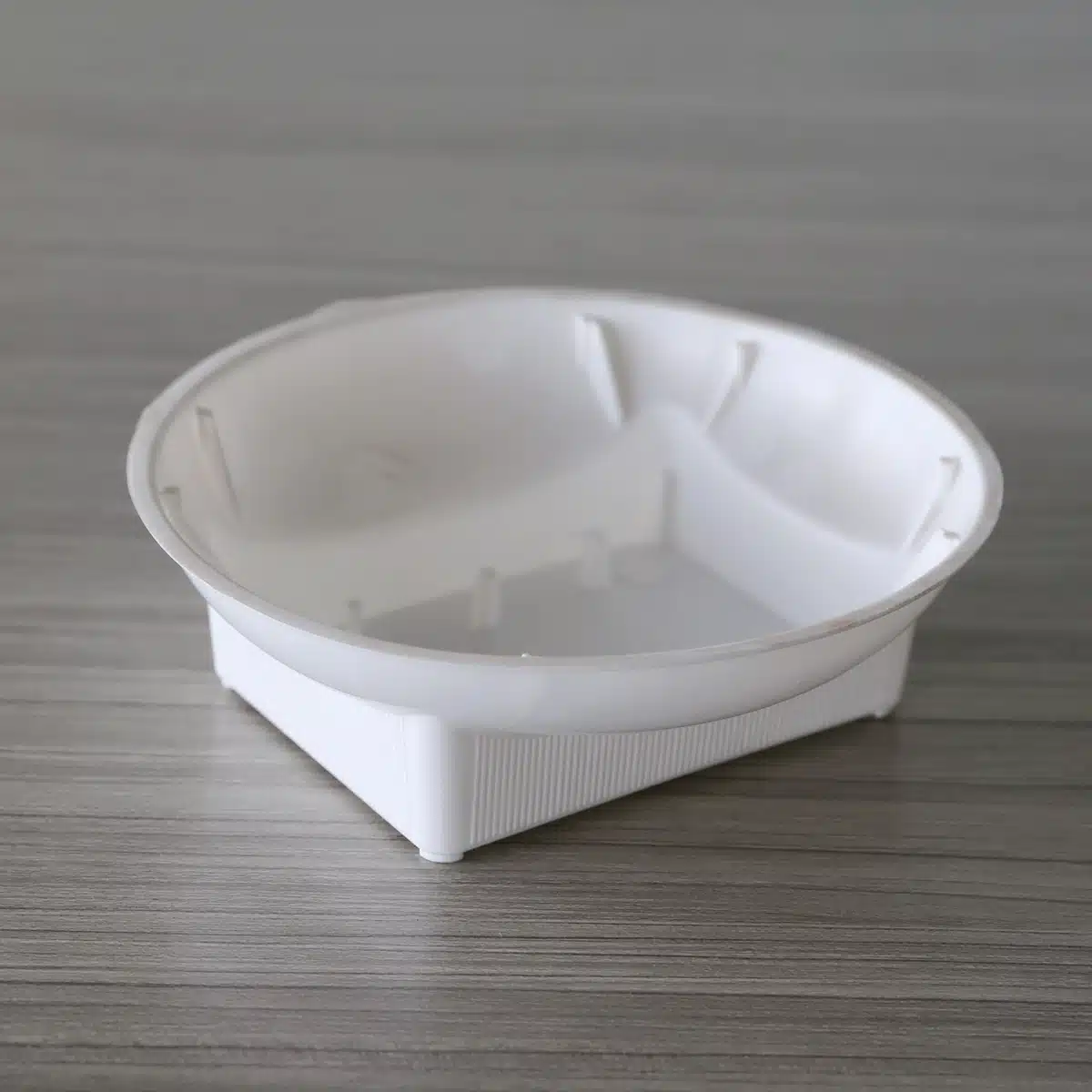 Round white design Dish for arrangements